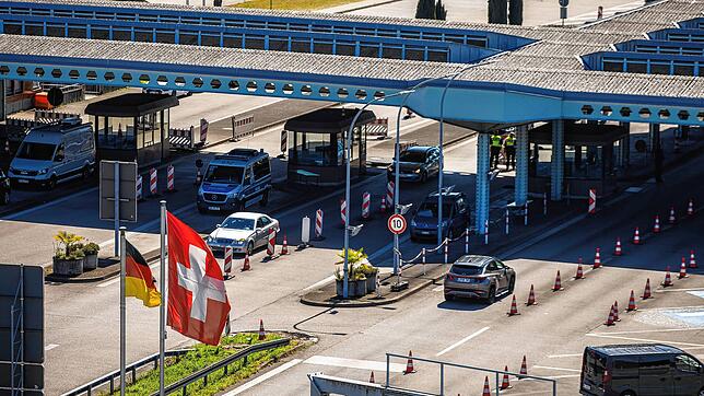 Bald stärker kontrolliert? Der Grenzübergang Weil am Rhein zwischen Deutschland und der Schweiz.