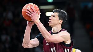 Vladimir Lucic und die Bayern-Basketballer stehen in den Playoffs unter Druck.