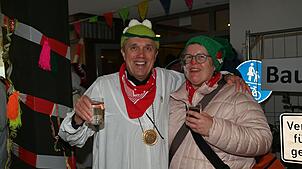 Bild : So schön war der Schmutzige Donnerstag in Lauchringen - Die schönsten Narren-Bilder des Tages!
