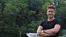 Oliver Sorg, Spielertrainer FC Radolfzell, darf sich über ein deutliches 4:0 gegen einen enttäuschenden Hegauer FV freuen.
