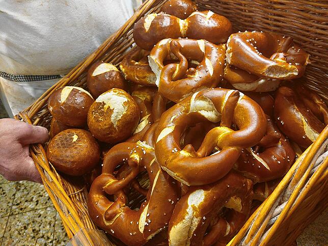 Wie sie sein müssen: ordentliche Dicke, knusprig und goldbraun, innen weich und vollmundig.