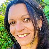 Wespenexpertin Miriam Wraneschitz: Sie ist für eine Umsiedlung von Nestern geschult.