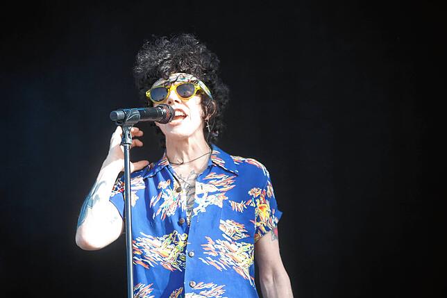 Bild 19: Southside 2022: Bilder vom Konzert von Sängerin LP am Samstag