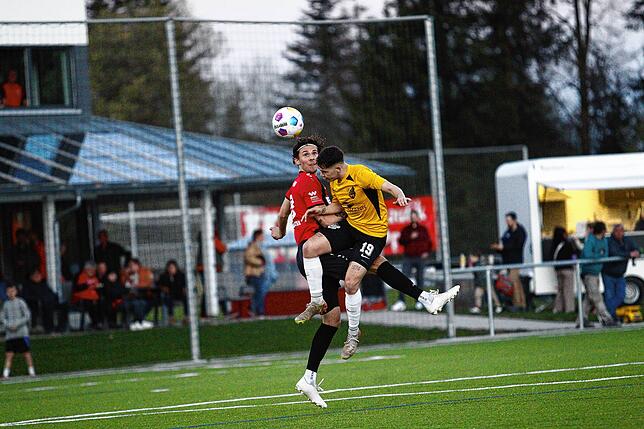 Bild 25: Der FC Gutmadingen sammelt wichtige Punkte gegen den FC Königsfeld – wir haben Bilder von der Partie
