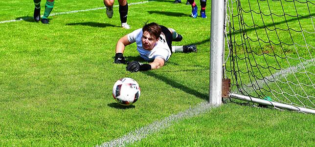 Bild 9: Aufsteiger SG FC Wehr-Brennet unterliegt unglücklich mit 2:3 gegen den SV Herten &ndash; und wir haben Bilder vom Spiel!