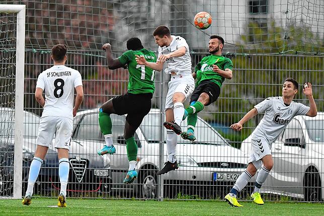 Bild 7: SV Herten besiegt die SF Schliengen mit 1:0 &ndash; und wir haben Bilder!