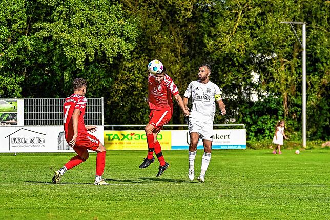Bild 47: SV Blau-Weiß Murg besiegt den FC Schlüchttal mit 4:1 – und wir haben Bilder!