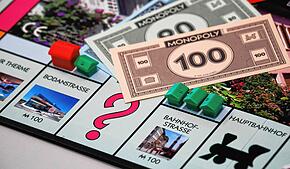 Im Konstanz-Monopoly kann Immobilienbesitz lukrativ oder auch mal ziemlich teuer sein – im realen Leben ist es nicht anders. Erst zum 1. ...
