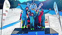 Die Mini-Racer Gruppe des SC unter Leitung der Trainerinnen Olivia Fehrenbach (links) und Sanja Kienzler (rechts) freuen sich über tolle ...