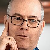 Branchenverband Südwesttextil "Gäbe es in Südbaden eine Hochschule, wäre es mir ziemlich egal gewesen, wo die neue Ausbildungsstätte entsteht."Peter Haas, ...