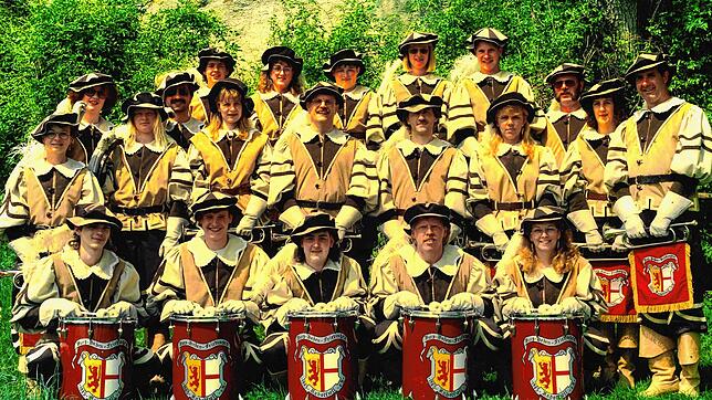 Ein Gruppenfoto des Fanfarenzugs Burg Hohen Friedingen aus dem Jahr 1993. Der Verein wurde 1985 gegründet und feiert in diesem Jahr sein ...
