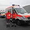Matti Fischer (links) und Yannick Kornas von DRK Konstanz helfen im Krisengebiet Ahrweiler.