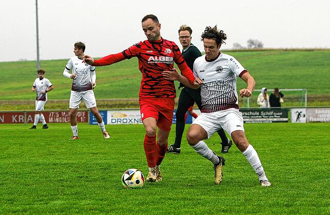 Bild 42: Acht Tore im Duell zwischen FV Walbertsweiler und SV Deggenhausertal. Wir haben die besten Bilder!