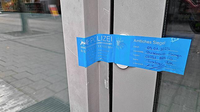 Der Spätverkauf in der Singener Scheffelstraße ist nach einer polizeilichen Durchsuchungen von den städtischen Behörden geschlossen worden.