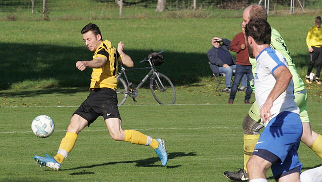Bild 20: FC Geißlingen gewinnt gegen den VfR Horheim-Schwerzen mit 4:0 &ndash; wir haben die Bilder!