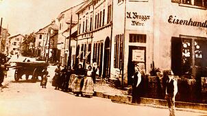 1850 ist das heutige Modehaus Bär als Eisenwarenhandel gegründet worden.