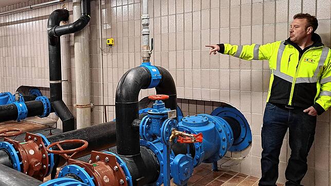 Wassermeister Bernhard Albiez hat die Trinkwasserversorgung der Stadt im Griff. Das Bild entstand bei der SÜDKURIER-Veranstaltung „SK ...