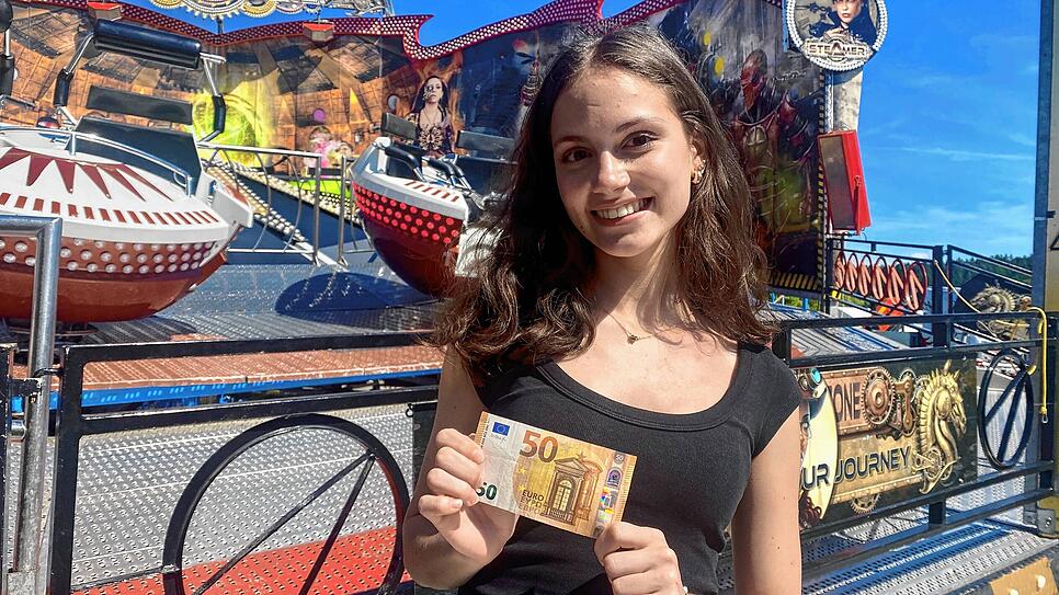 Das Schwenninger Volksfest hat auch dieses Jahr einige Attraktionen zu bieten. Doch wie weit kommen zwei Personen mit 50 Euro?