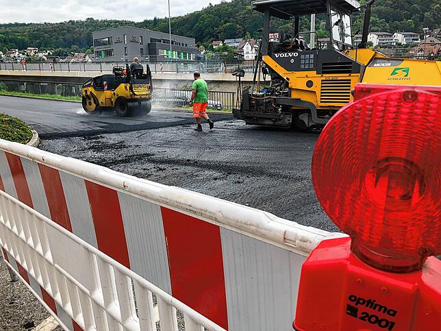 Bild 10: Nach 20 Monaten endlich fertig: Ein Rückblick in Bildern auf die Sanierung der Waldshuter Kolpingbrücke