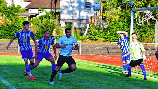 Bild 21: SG FC Wehr-Brennet gewinnt Pokal-Derby gegen SV Schopfheim mit 7:0 &ndash; und wir haben Bilder!