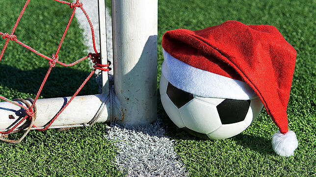 Es weihnachtet sehr &ndash; auch auf den regionalen Fußballplätzen.