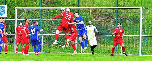 Bild 6: SV Karsau gewinnt Kellerderby mit 2:1 gegen FC Wallbach – und wir haben Fotos!