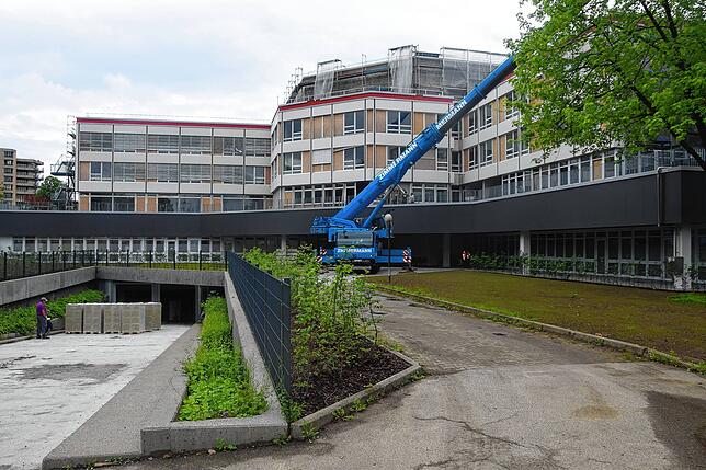 Die ersten Nutzer sind in den Gesundheitscampus Bad Säckingen eingezogen – die Bauarbeiten am Komplex jedoch noch im vollen Gange.