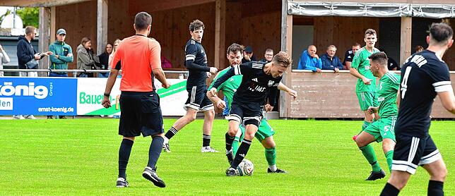 Bild 35: FC Wehr gewinnt 4:2 beim SV Waldhaus – und wir haben Fotos!