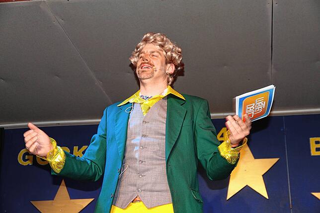 Gekonnte Parodie auf Thoman Gottschalk, Philippe de Surmont in seinem Element.