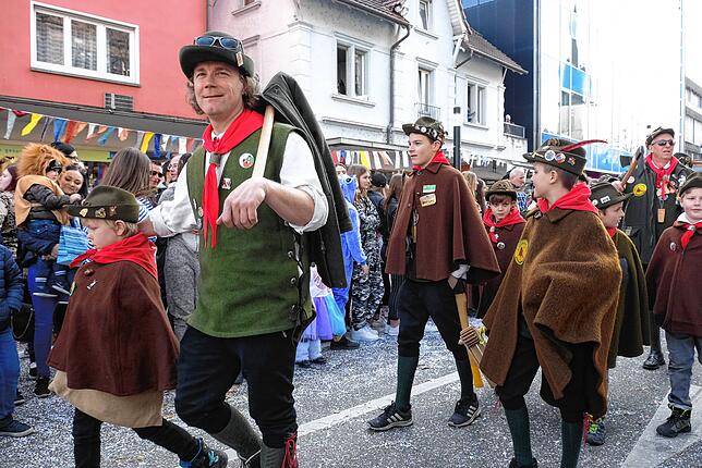 Bild 13: Bilder vom großen Fasnet Samschdig-Umzug der Poppele-Zunft (2)