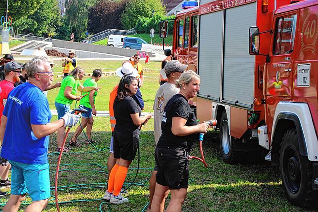 Bild 12: Bilder von der Bauernolympiade der FFW Eggingen