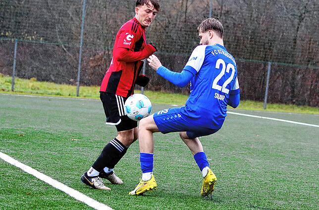 Bild 4: Letzte Aktion bringt FC Überlingen einen Punkt gegen FC Radolfzell. Wir haben die besten Bilder!