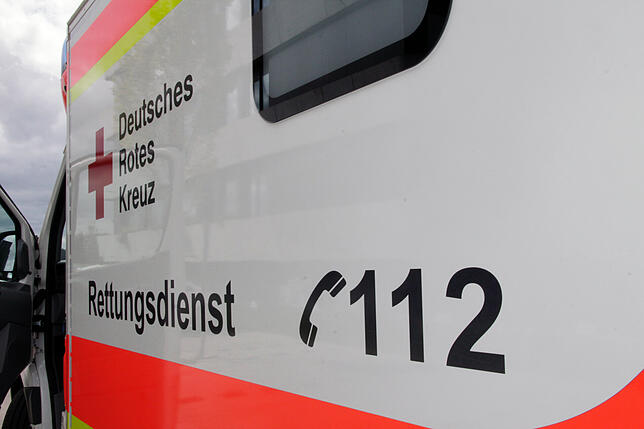 Bild 3: Wertschätzung schwindet, Anspruchsdenken steigt: DRK-Notfallretter berichten aus ihrem Alltag
