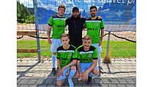Das Furtwanger Trainer-Trio (hinten von links) Timo Wagner, Christoph Raithel und Florian Kaltenbach sowie die Zugänge (vorne von links) ...