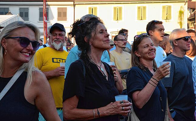 Bild 33: Feiern, Spaß und Laune beim dritten Konzertabend des Markdorf Open-Air 2025