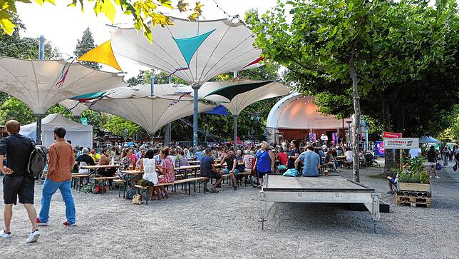 Bild 9: Nach dem Stadtgartenfest ist vor dem Seenachtfest! Alle Bilder vom letzten Festtag