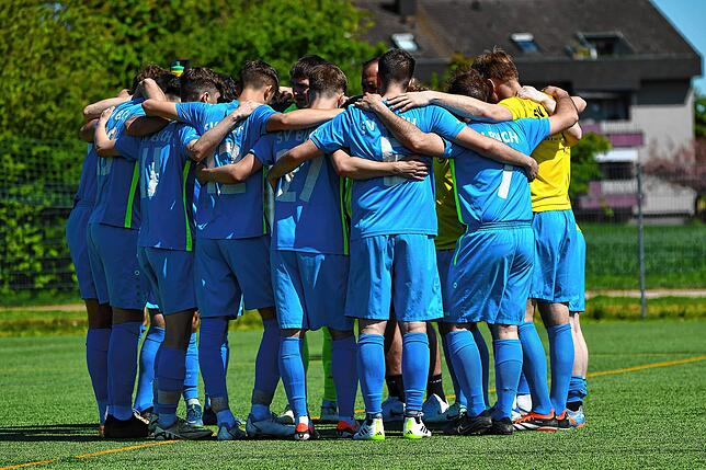Bild 3: SV Herten fegt SV Buch mit 8:0 vom Platz – und wir haben Bilder!