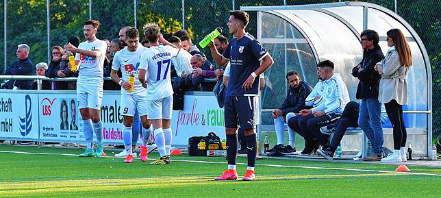 Bild 40: FC Erzingen schießt sich mit einem 4:0 beim VfB Waldshut aus der Krise &ndash; und wir haben die Bilder!