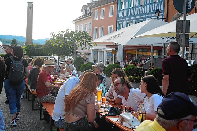 Bild 10: Bilder von der Premiere von „Stockach is(s)t bunt“ (1)