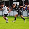 Manuel Kempter (links) sorgte für den zwischenzeitlichen 1:1-Ausgleich des SV Mühlhausen gegen den Hattinger SV (Louis Letzgus). Am Ende ...