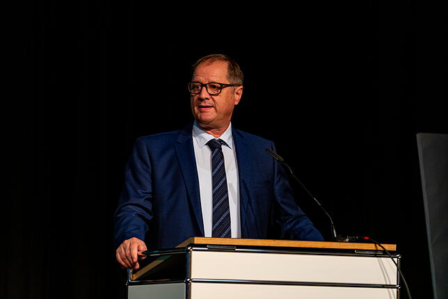 Oberbürgermeister Jürgen Roth warb in seiner Rede für die Stadt und ihr vielfältiges, kulturelles Angebot. Außerdem wies er auch auf den ...