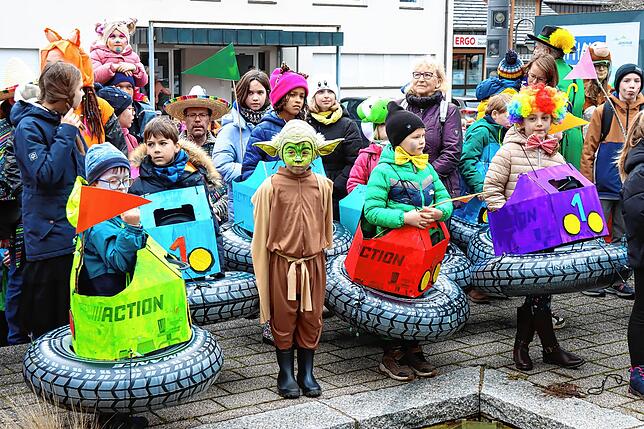 Bild 12: So feiert der Unterkirnacher Narrensamen am Schmotzige Dunschtig
