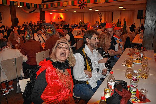Bild 29: Die schönsten Bilder vom FuN Ball der Historischen Narrenzunft – Teil 1