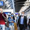 Ein Bild vom Zürcher Hauptbahnhof. Der Kanton hat hohe Infektionszahlen, alle Schweizer Kantone gelten bald als Risikogebiet.