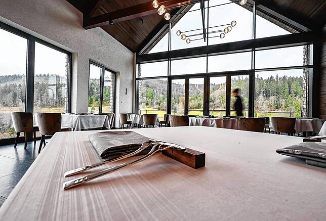 Blick in das „Schwarzwaldstube“ des Hotels Traube Tonbach. Auch für sie gab es wieder drei Sterne.