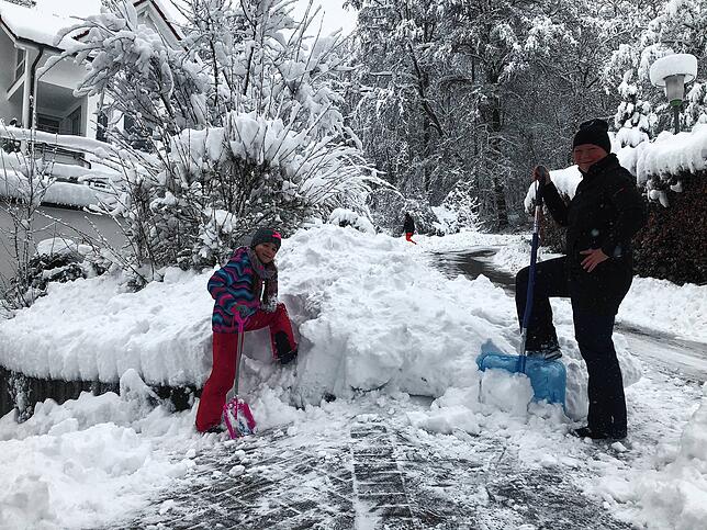 Bild 13: Nach den heftigen Schneefällen zeigt sich Waldshut im schönsten Winterkleid