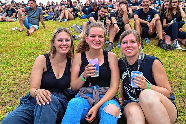 Bild 24: Tausende Metalheads feiern im Schwarzwald