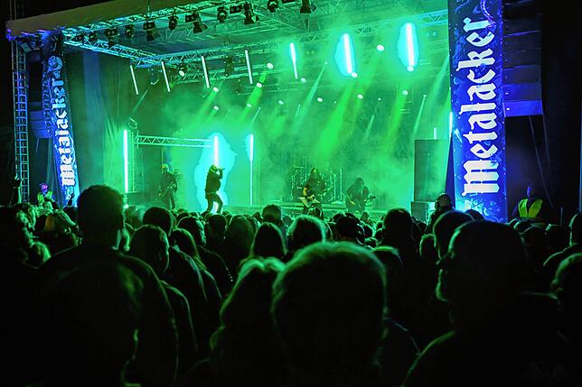 Bild 6: So feierten Bands und Publikum auf dem Tennenbronner Metalacker - Die schönsten Bilder