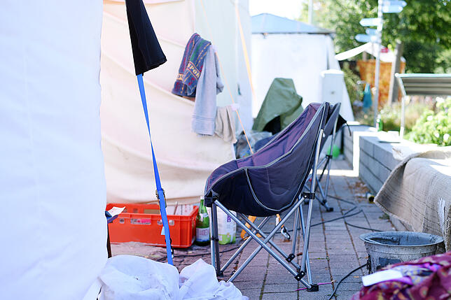 Bild 6: Hier haben Kulturufer-Besucher eigentlich keinen Zutritt: Ein Ausflug hinter die Kulissen des Zeltfestivals in Friedrichshafen