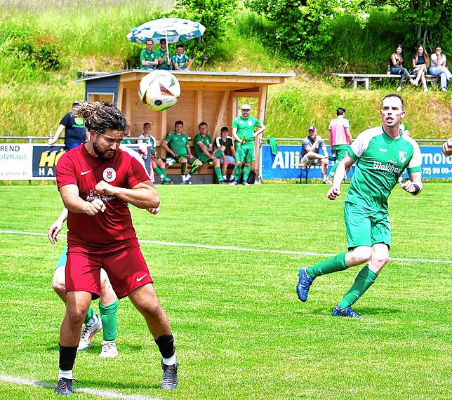 Bild 19: SV Waldhaus II gewinnt Kellerduell gegen DTFV Bad Säckingen mit 2:1 – und wir haben Fotos!